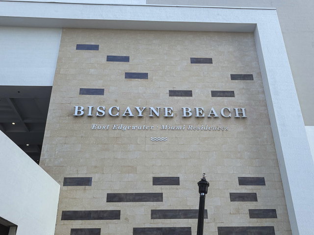 Biscayne Beach Residences photo 2